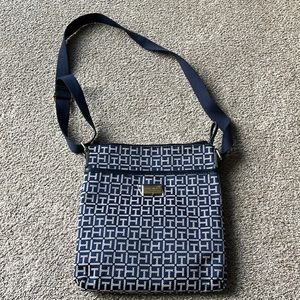 Tommy Hilfiger Crossbody Purse